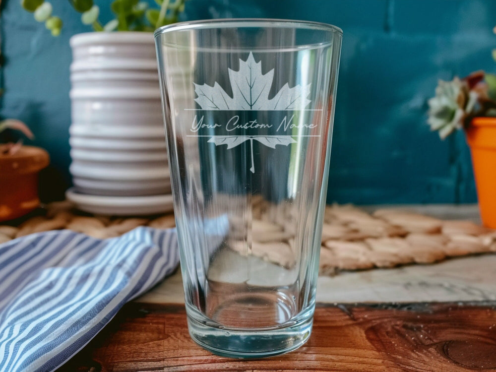 Canadian Maple Leaf Pint Glass, Beer Lover Gift, Glassware Collection, Canadian Souvenir, Bar Essentials