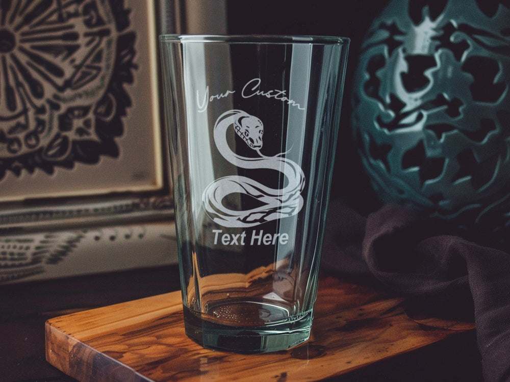 Snake Silhouette Pint Glass, Reptile Lover Gift, Home Bar Accessory, Unique Drinkware, Wildlife Decor