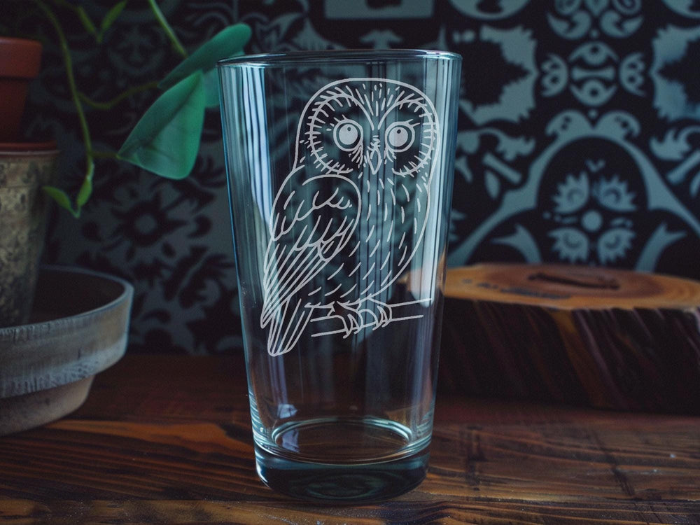 Northern Saw-whet Owl Pint Glass – Cute Woodland Owl Design, Bird Lover Gift, Forest Wildlife Pint Glass, Nature-Inspired Drinkware
