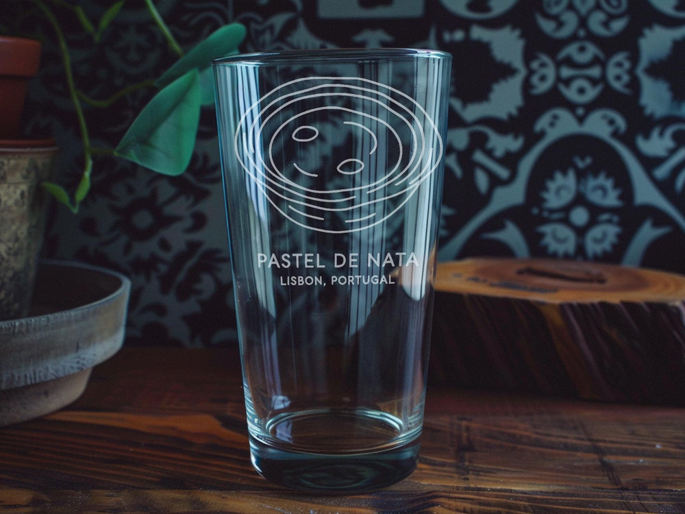 Pastel de Nata Lisbon Portugal Pint Glass – Portuguese Custard Tart Design Souvenir Drinkware Gift