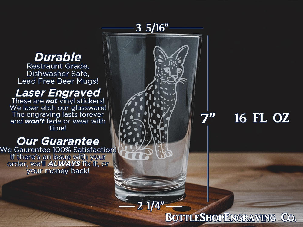 Serval Cat Pint Glass – Wild African Serval Design Beer Glass – Exotic Animal Lover Gift – Jungle Wildlife Barware