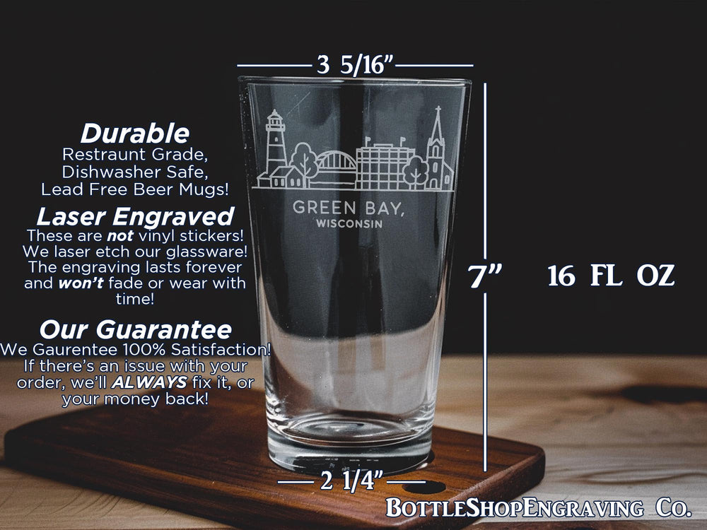 Green Bay Wisconsin Pint Glass Featuring City Skyline, Landmarks, and Local Icons