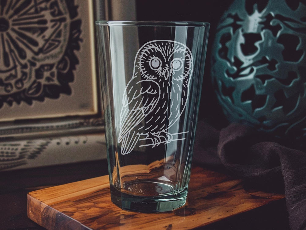 Northern Saw-whet Owl Pint Glass – Cute Woodland Owl Design, Bird Lover Gift, Forest Wildlife Pint Glass, Nature-Inspired Drinkware