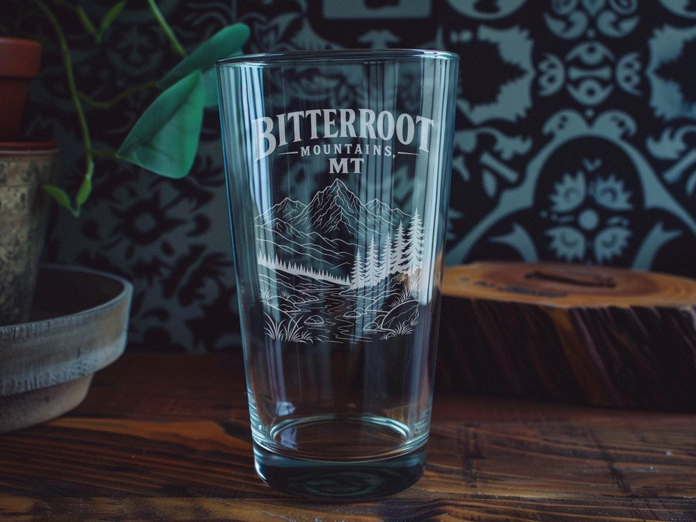 Bitterroot Mountains Montana Pint Glass, Bitterroot Range MT Souvenir Beer Glass, Mountain Landscape Drinkware Gift