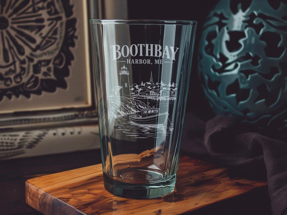 Boothbay Harbor Maine Pint Glass, Boothbay Harbor ME Souvenir Glass, Coastal Maine Harbor Town Drinkware, Vacation Gift