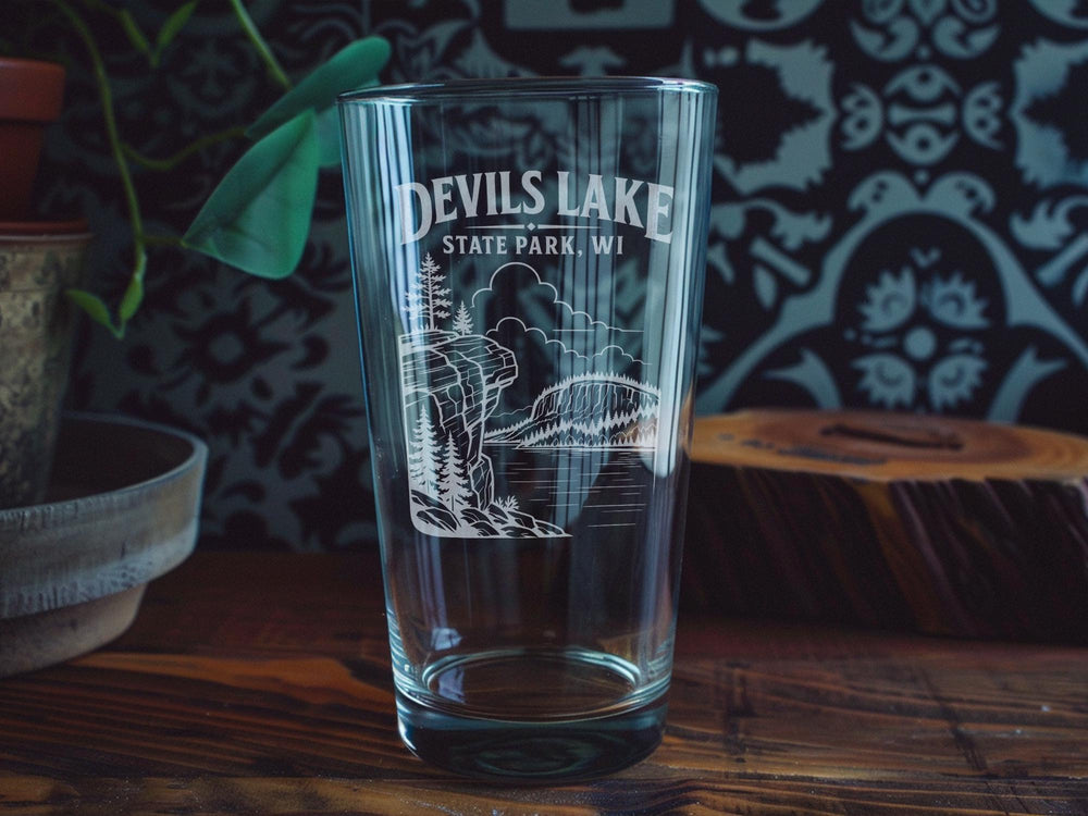 Devils Lake State Park Wisconsin Pint Glass, Barware Souvenir, Lake and Bluffs Scenic Nature Drinking Glass