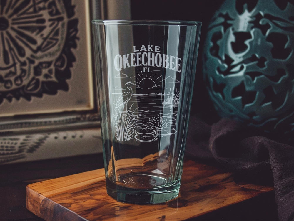 Lake Okeechobee Florida Pint Glass, Lake Okeechobee FL Souvenir Drinking Glass, Florida Lake Gift, Lake Lover Glass