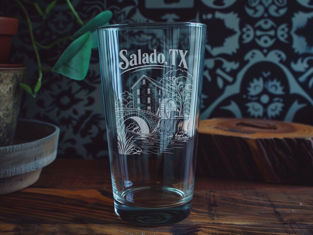Salado TX Pint Glass, Salado Texas Souvenir Drinking Glass, Salado TX Gift, Texas Travel Keepsake Barware