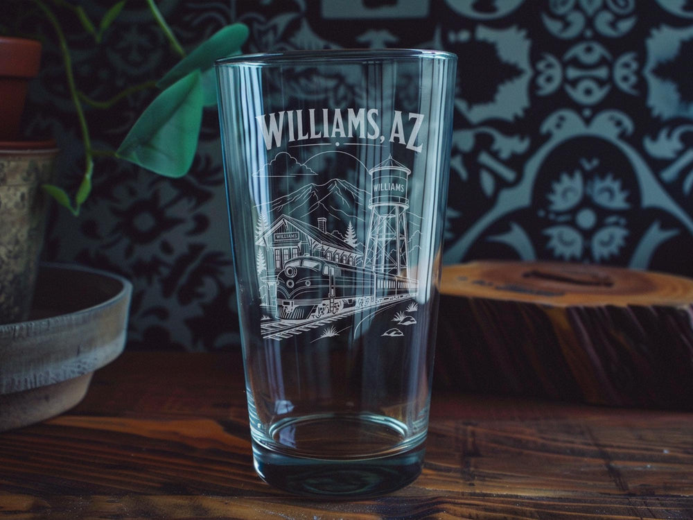 Williams AZ Pint Glass, Williams Arizona Souvenir Beer Glass, Route 66 Williams AZ Travel Gift, Northern Arizona Barware Drinkware