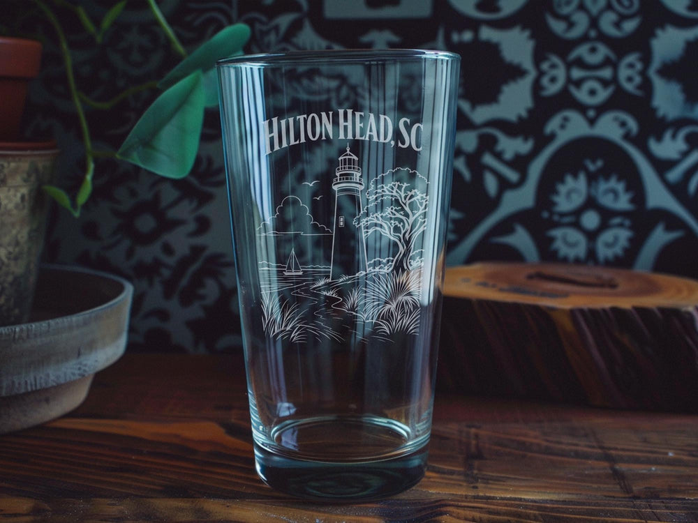 Hilton Head SC Pint Glass, Hilton Head Island South Carolina Souvenir Drinkware, Coastal Vacation Gift, Beach Town Bar Glass