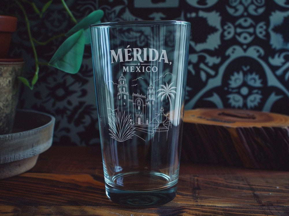 Mérida Mexico Pint Glass, Yucatán Souvenir Beer Glass, Mérida Travel Gift, Mexico Vacation Keepsake Drinkware