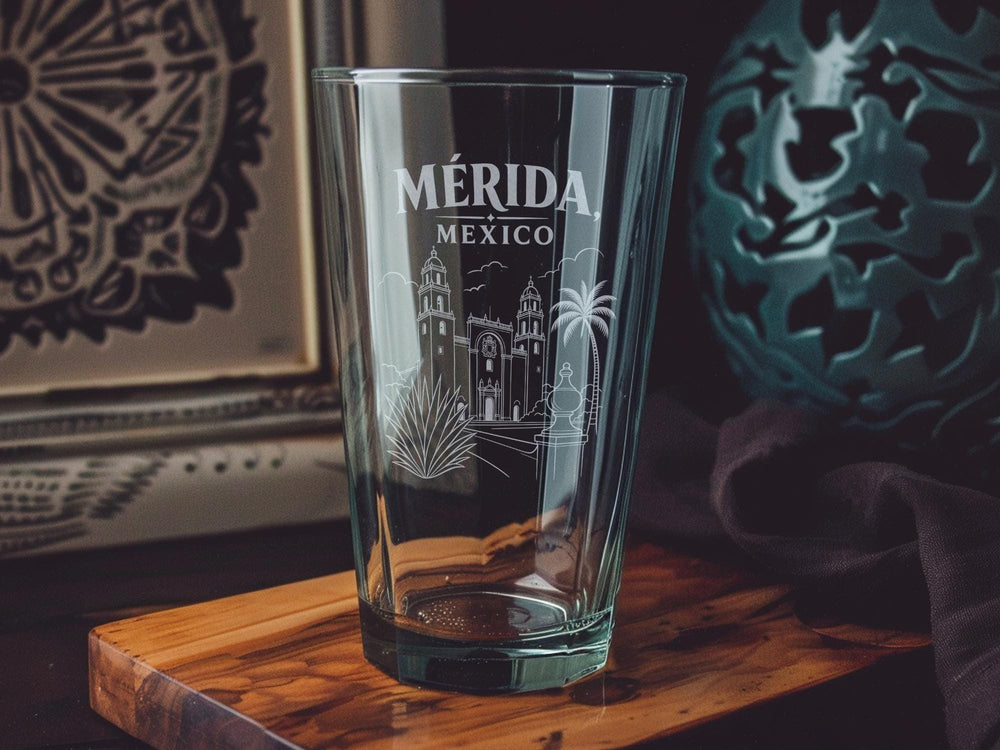 Mérida Mexico Pint Glass, Yucatán Souvenir Beer Glass, Mérida Travel Gift, Mexico Vacation Keepsake Drinkware