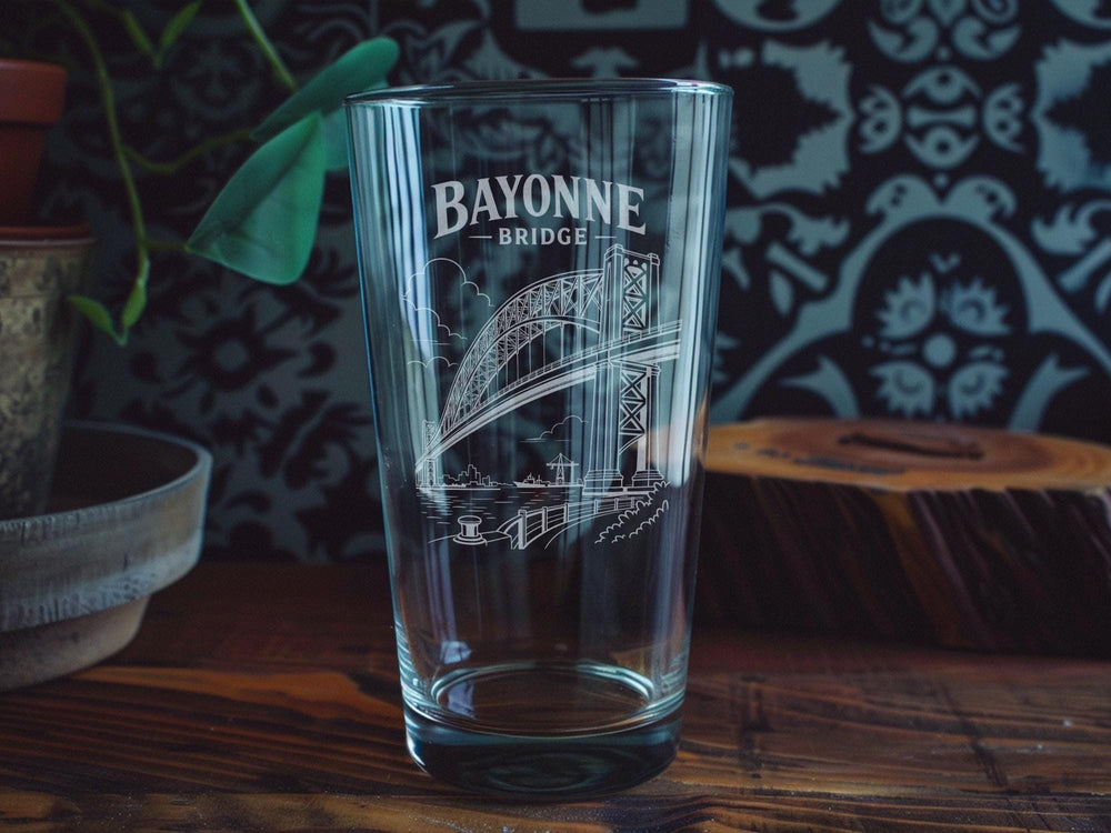 Bayonne Bridge Pint Glass, Bayonne NJ Landmark Souvenir Glass, New York Harbor Bridge Skyline Drinkware Gift