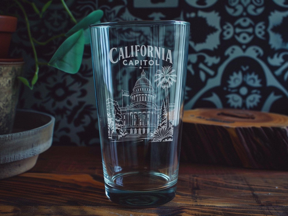 California Capitol Building Pint Glass, Sacramento Landmark Drinkware, State Capitol Souvenir Beer Glass, California Travel Gift