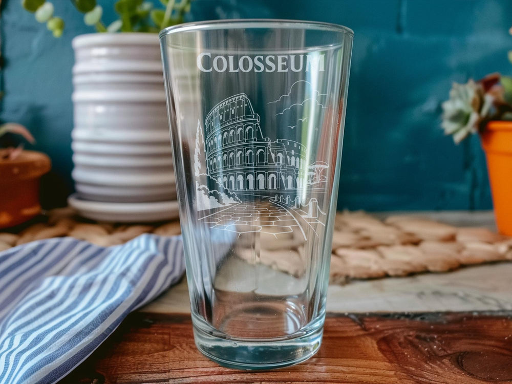 Colosseum Pint Glass, Rome Italy Amphitheater Drinking Glass, Ancient Roman Landmark Souvenir Barware Gift
