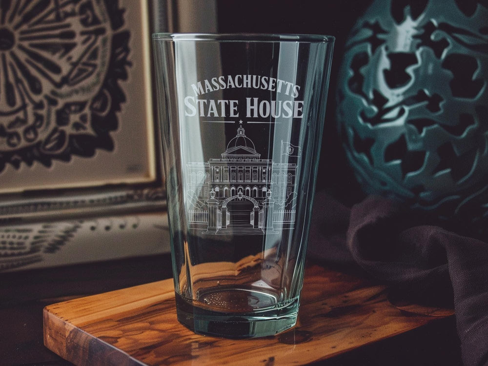 Massachusetts State House Pint Glass, Boston State House Souvenir Glass, Massachusetts Capitol Building Drinkware Gift