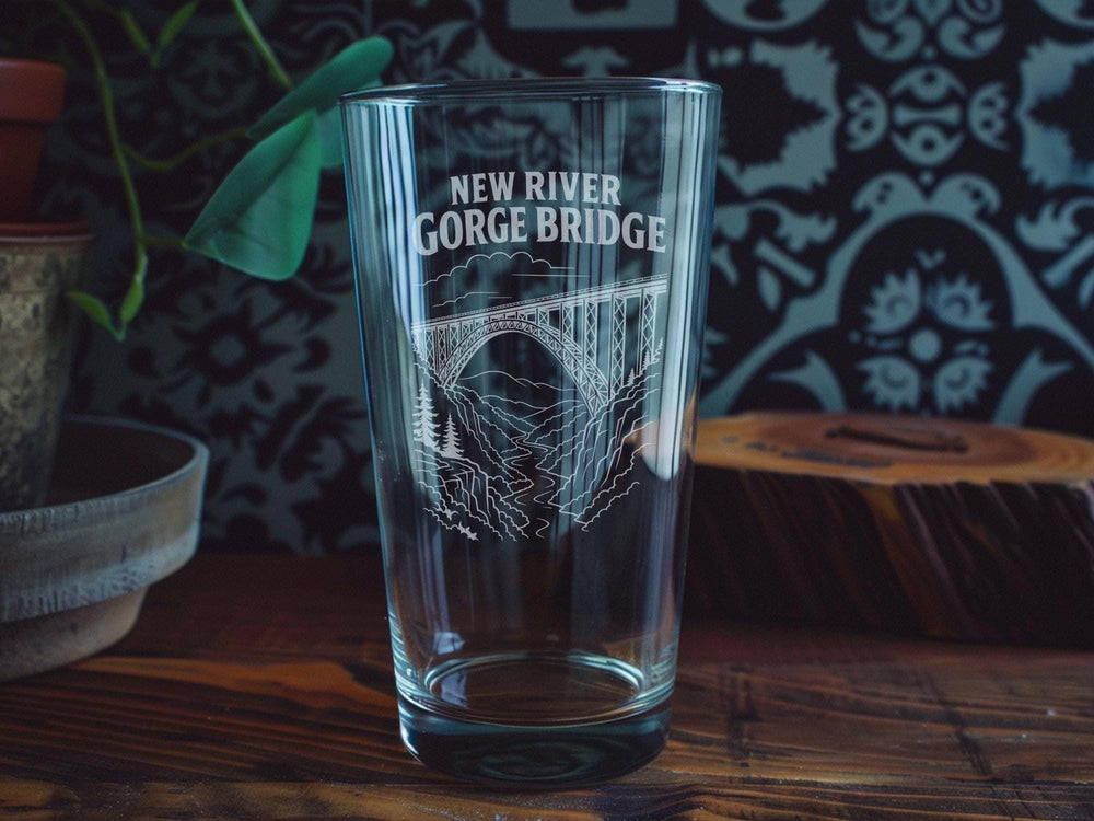 New River Gorge Bridge Pint Glass, West Virginia Landmark Glass, New River Gorge National Park Souvenir Drinkware