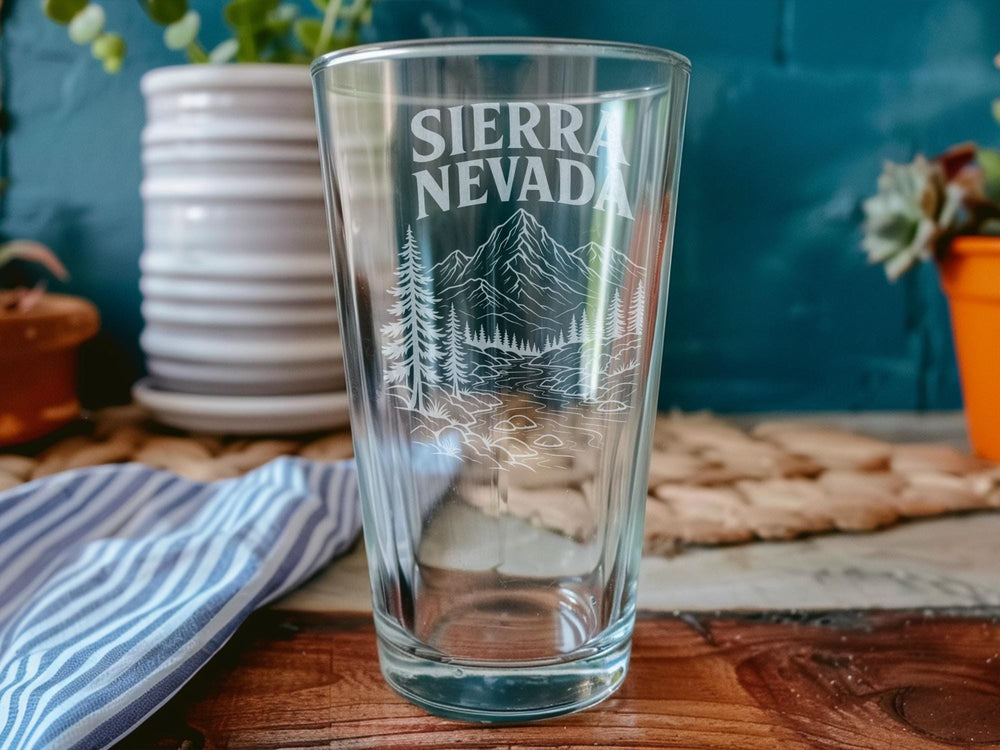 Sierra Nevada Pint Glass, Sierra Nevada Mountains Beer Glass, Mountain Range Drinking Glass, Outdoor Adventure Barware Gift
