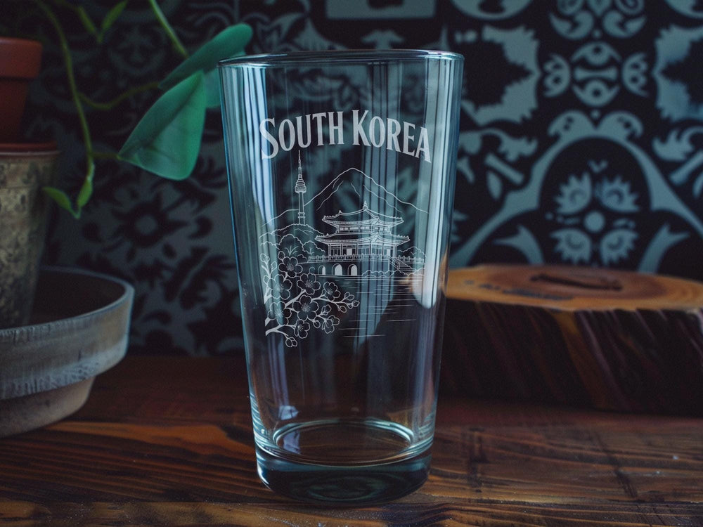 South Korea Pint Glass, Korea Travel Souvenir Beer Glass, Seoul Landmark Drinkware, Korean Flag Gift, South Korean Pride Glass