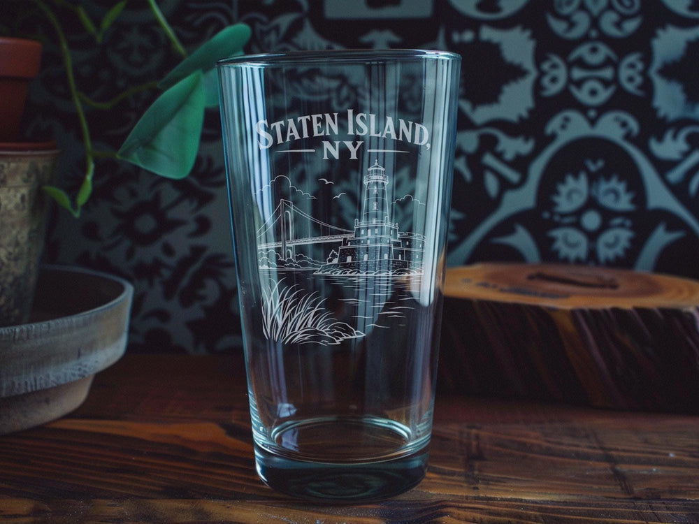 Staten Island NY Pint Glass, Staten Island New York Souvenir Beer Glass, NYC Borough Gift, Staten Island Travel Keepsake Glass