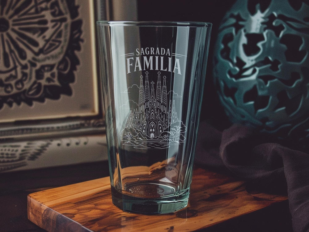 Sagrada Familia Basilica Barcelona Pint Glass, Spain Landmark Cathedral Beer Glass Souvenir Gift
