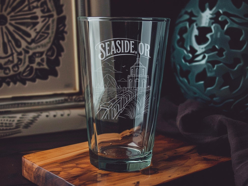 Seaside Oregon Pint Glass, Seaside OR Coastal Souvenir Beer Glass, Oregon Coast Vacation Gift, Beach Town Travel Drinkware