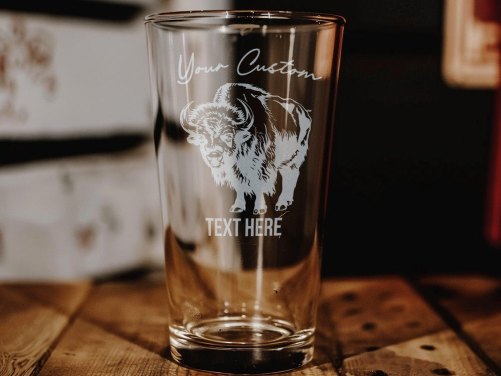 Buffalo Pint Glass, Beer Lover Gift, Home Bar Essentials, Drinking Glassware, Craft Beer Accessories