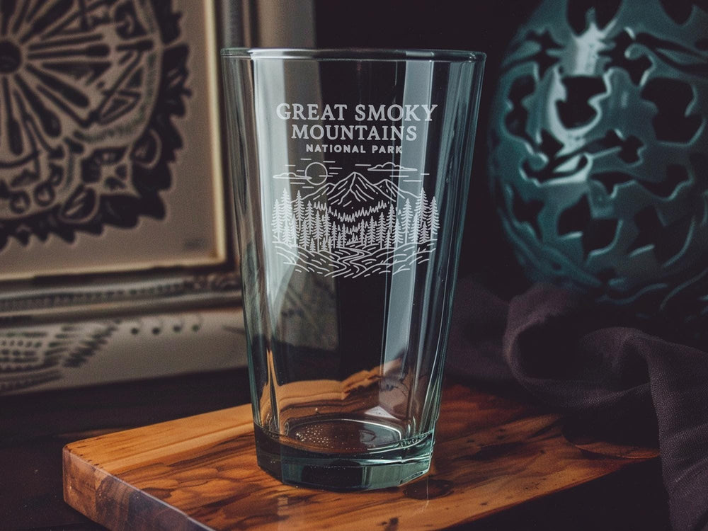 Smoky Mountains National Park Pint Glass – Scenic Landscape Souvenir