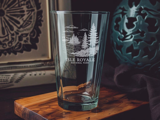 Isle Royale National Park Pint Glass: Lake Superior, Moose, Hiking