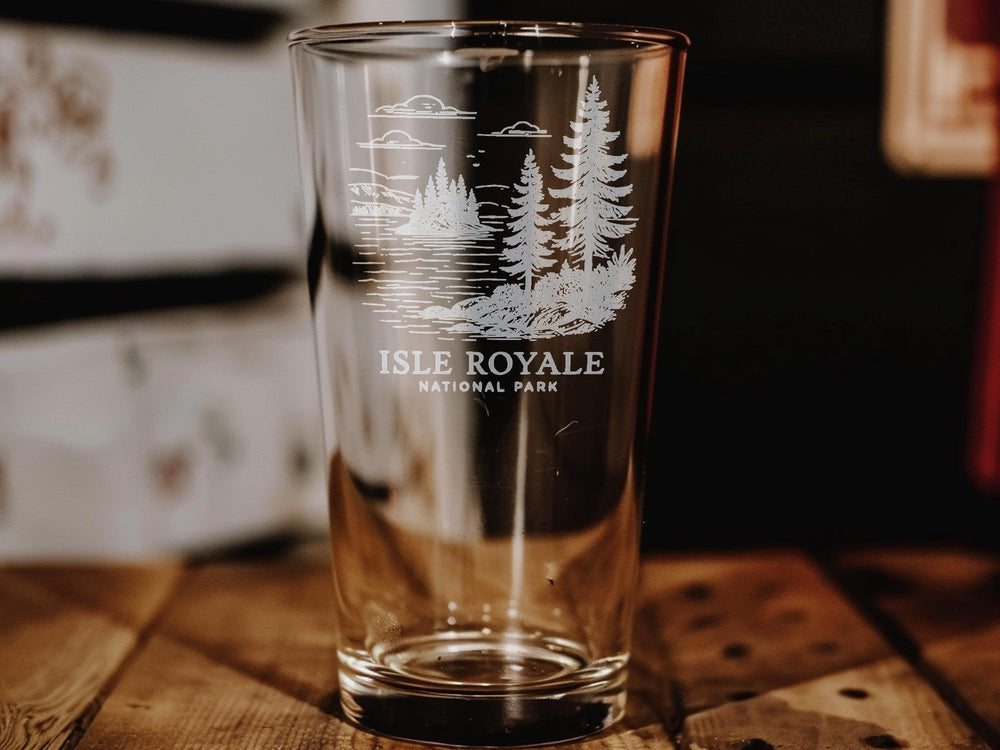 Isle Royale National Park Pint Glass: Lake Superior, Moose, Hiking