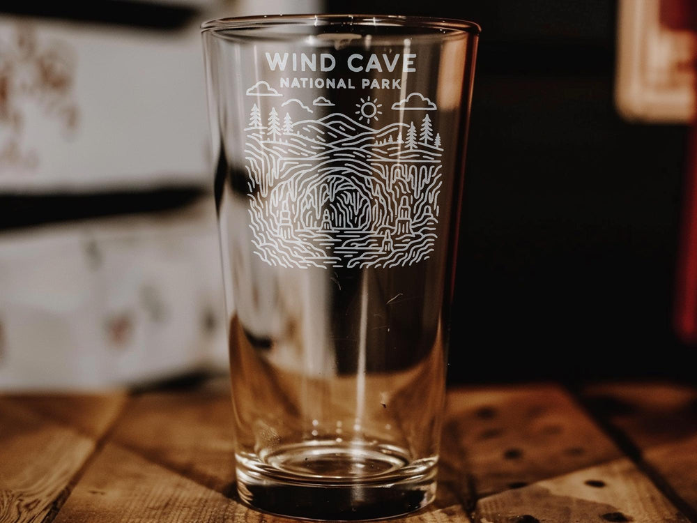 Wind Cave National Park Pint Glass – Featuring Scenic Caves, Pine Forests, and Wildlife Design