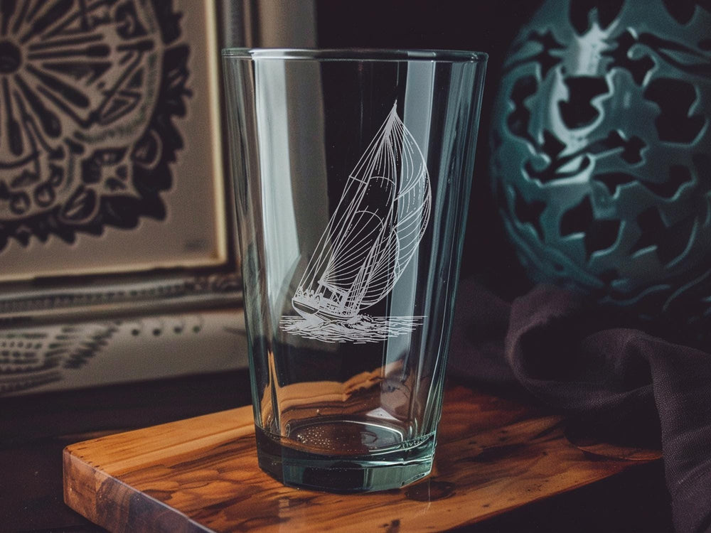 Sailboat Racing Regatta Pint Glass with Billowing Sails – Nautical Sailing Scene Glassware Gift