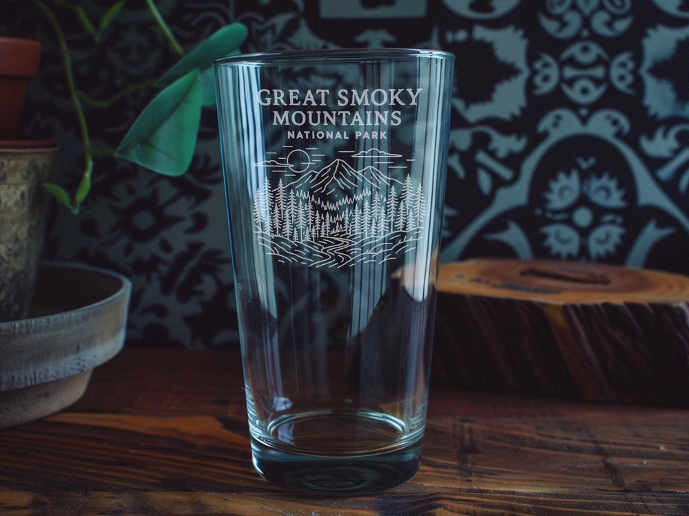Smoky Mountains National Park Pint Glass – Scenic Landscape Souvenir