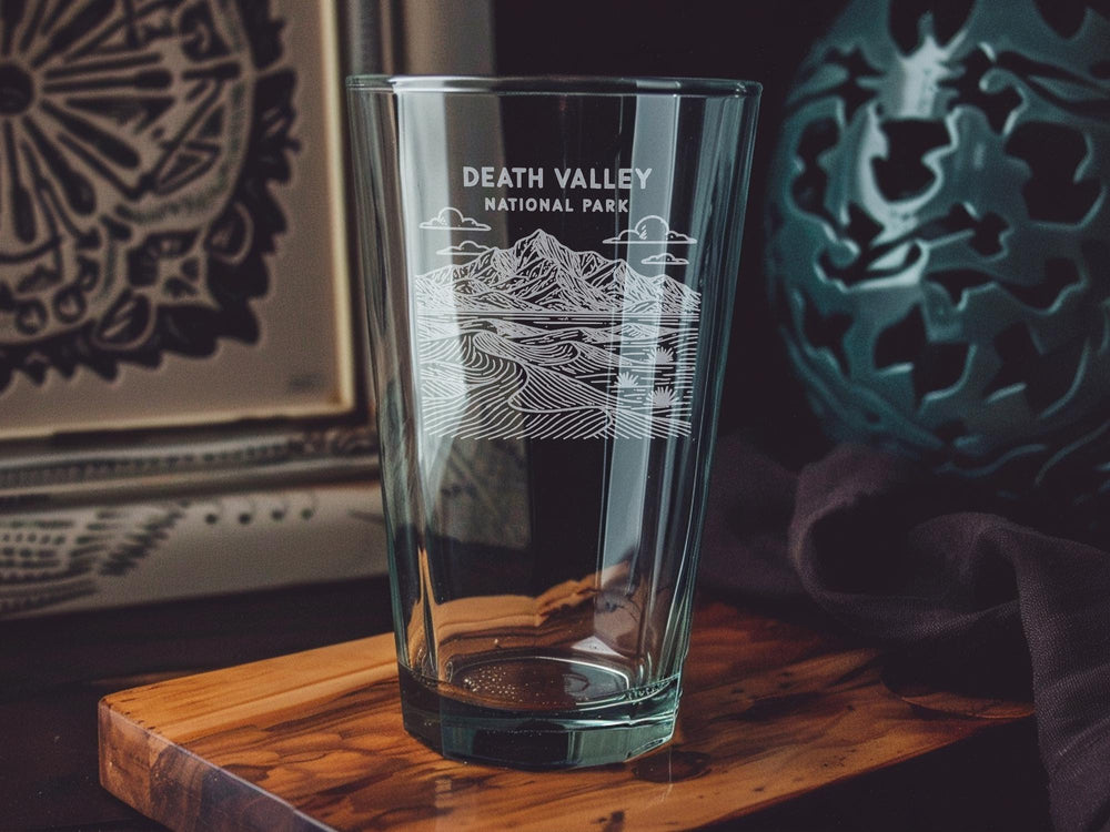 Death Valley National Park Pint Glass – Iconic Desert Landscape, Sand Dunes, Mountains, and Scenic View Design