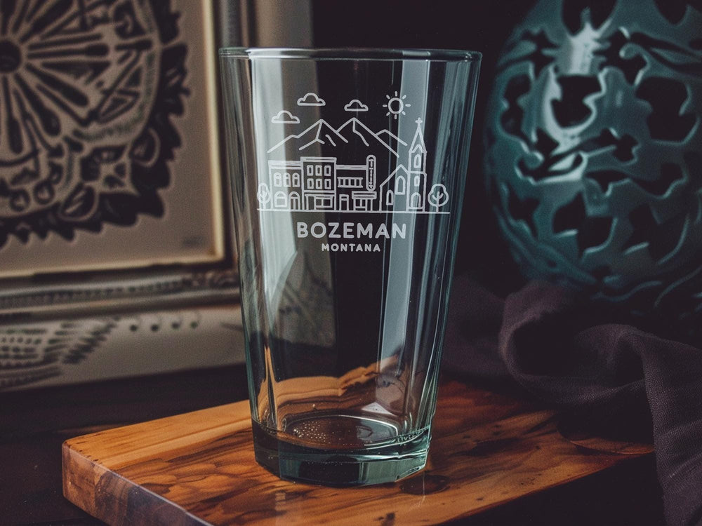 Bozeman Montana Pint Glass: Mountain Range Souvenir - Big Sky Country