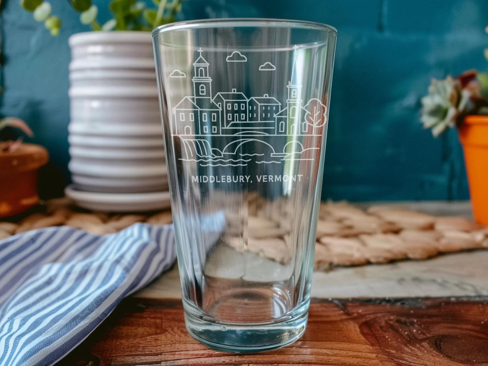 Middlebury Vermont Pint Glass – Featuring Local Landmarks, Green Mountains, and Small Town Charm
