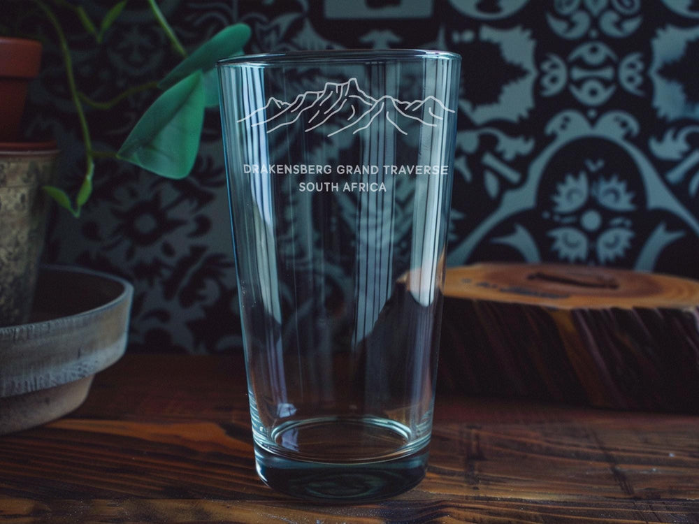 Drakensberg Grand Traverse South Africa Pint Glass – Mountain Range Hiking Trail Souvenir Beer Glass Gift