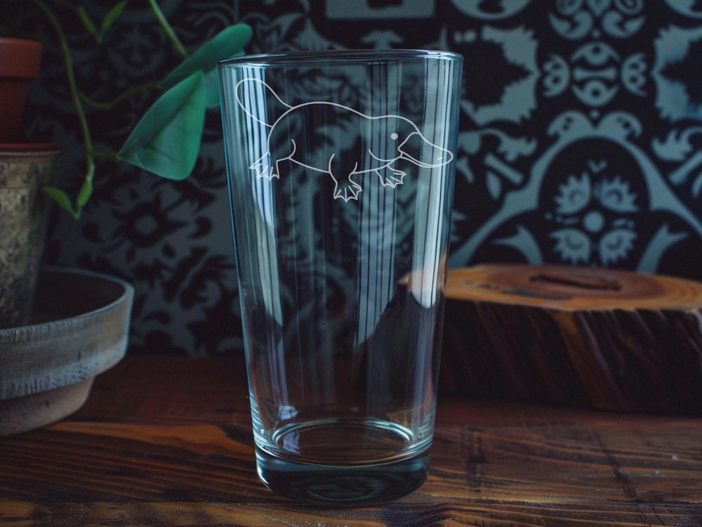 Platypus Pint Glass – Funny Animal Beer Glass Featuring Cute Platypus Design – Unique Gift for Animal Lovers & Beer Fans