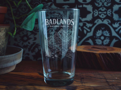 Badlands National Park SD Pint Glass, South Dakota Badlands Souvenir Drinkware, National Park Gift, Travel Keepsake Glass