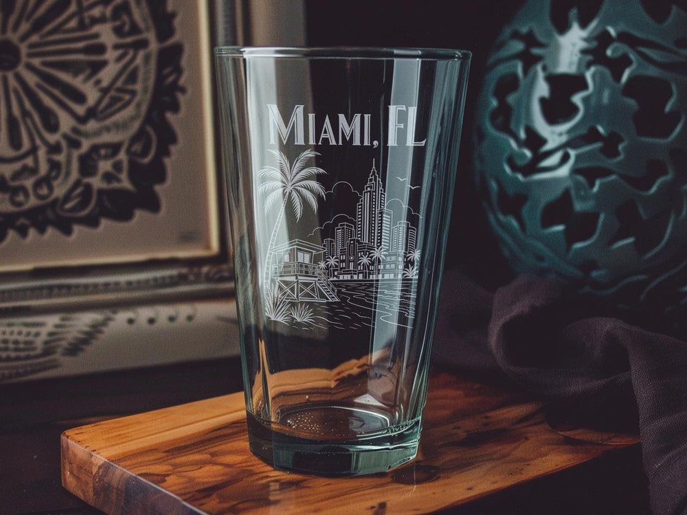 Miami Florida Pint Glass, Miami FL Souvenir Drinkware, South Beach Vacation Gift, Miami Skyline Beach Theme Bar Glass