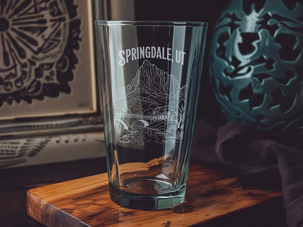 Springdale UT Pint Glass, Springdale Utah Souvenir Drinkware, Zion National Park Gateway Gift, Utah Travel Keepsake Glass