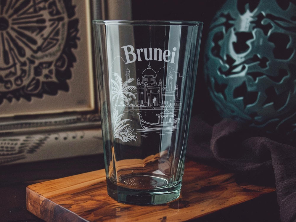 Brunei Pint Glass, Brunei Souvenir Beer Glass, Brunei Travel Gift, Brunei Country Pint Glass, Brunei Pride Glassware