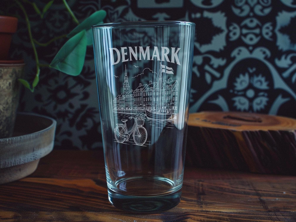 Denmark Pint Glass, Danish Flag Beer Glass, Copenhagen Souvenir Drinkware, Denmark Travel Gift, Scandinavian Bar Glass
