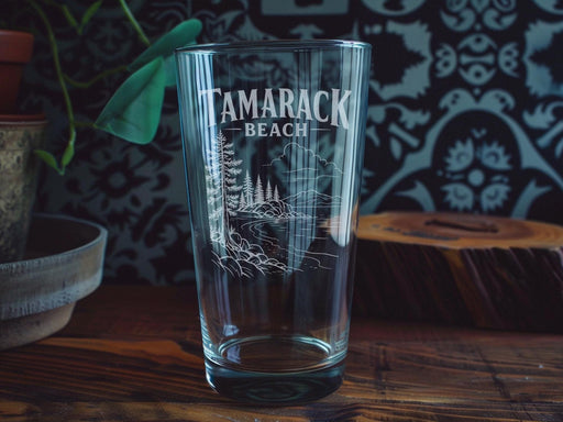 Tamarack Beach Pint Glass, Carlsbad California Coastal Scene Drinking Glass, Beach Lover Gift, Ocean Waves Souvenir Barware