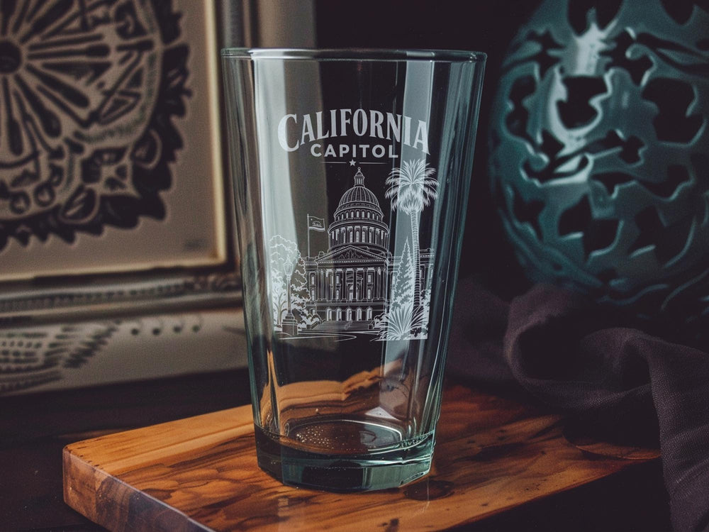 California Capitol Building Pint Glass, Sacramento Landmark Drinkware, State Capitol Souvenir Beer Glass, California Travel Gift