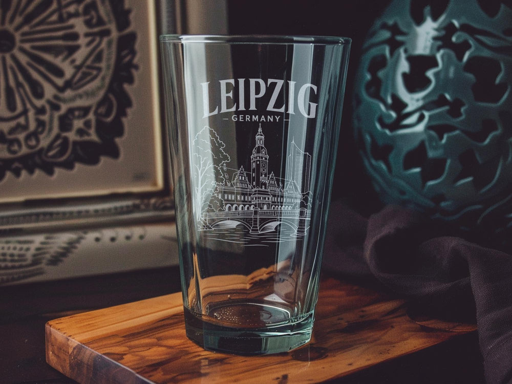 Leipzig Germany Pint Glass, Leipzig City Souvenir Beer Glass, Germany Travel Gift, Leipzig Skyline Barware, German City Drinkware