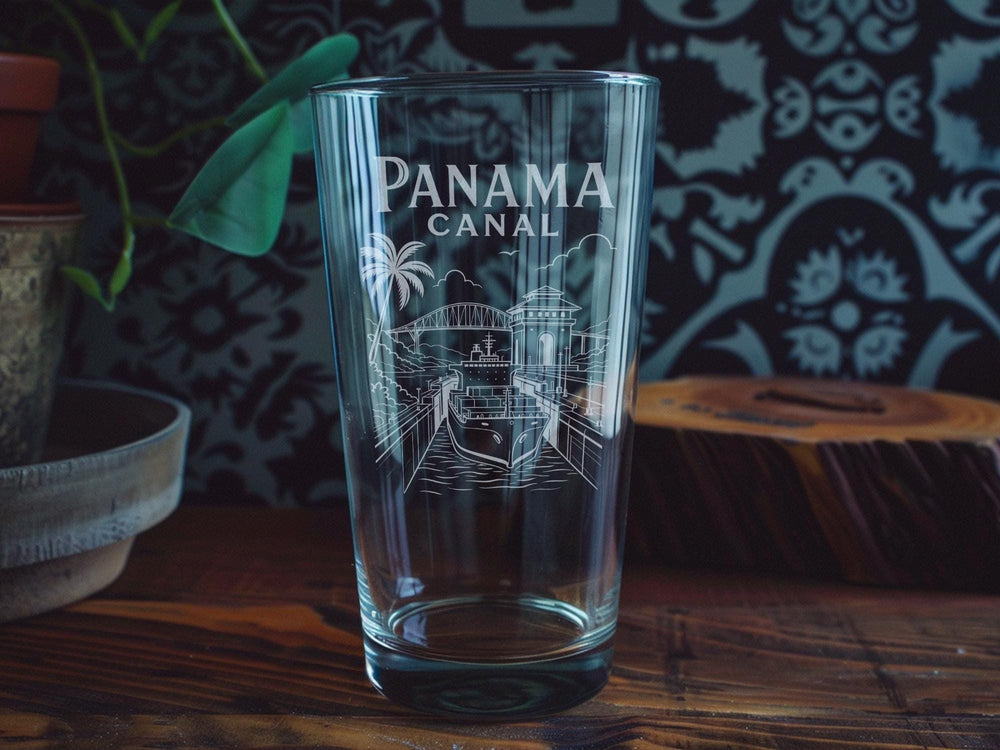 Panama Canal Pint Glass, Panama Canal Locks Souvenir Beer Glass, Canal Transit Drinkware, Panama Travel Gift Glassware
