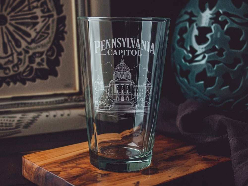 Pennsylvania Capitol Building Pint Glass, Harrisburg PA Statehouse Souvenir Beer Glass, Pennsylvania Landmark Drinkware