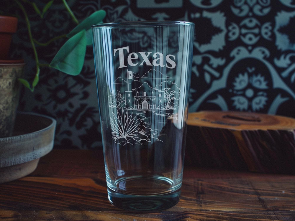 Texas Pint Glass, Texas State Theme Drinking Glass, Lone Star State Barware, Texas Souvenir Pint Glass, Texas Gift