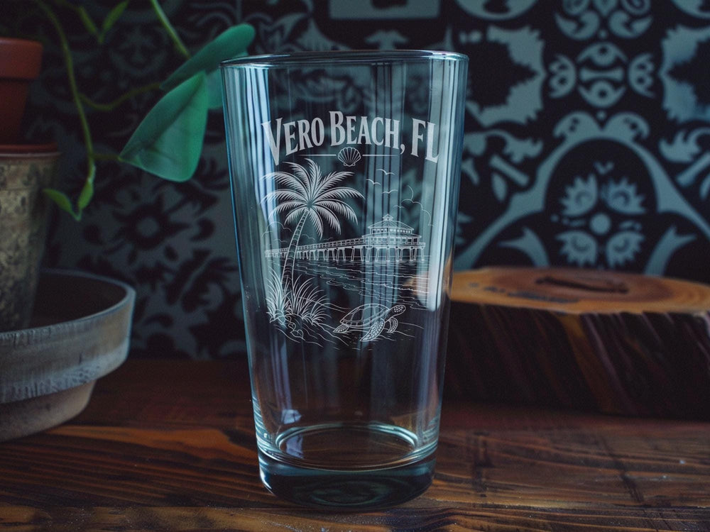 Vero Beach Florida Pint Glass, Vero Beach FL Souvenir Beer Glass, Coastal Florida Vacation Drinkware, Beach Town Gift